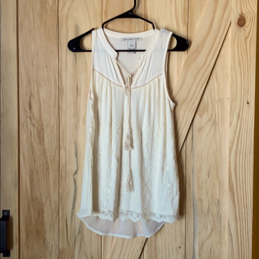 White decorative tank top